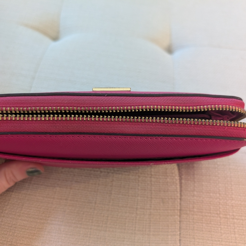Kate Spade Pink Wallet - Picture 3 of 12